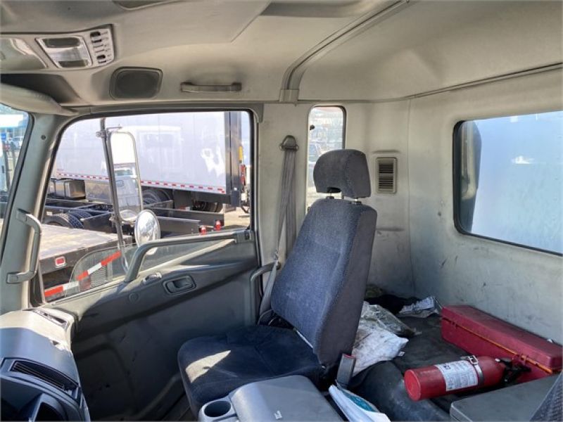 2002 MITSUBISHI FUSO FM617 6007077897