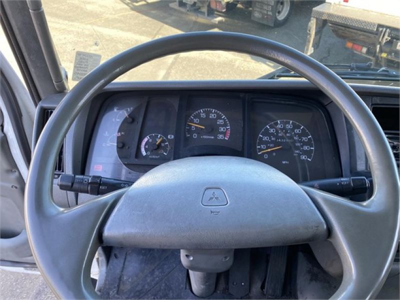 2002 MITSUBISHI FUSO FM617 6007077927