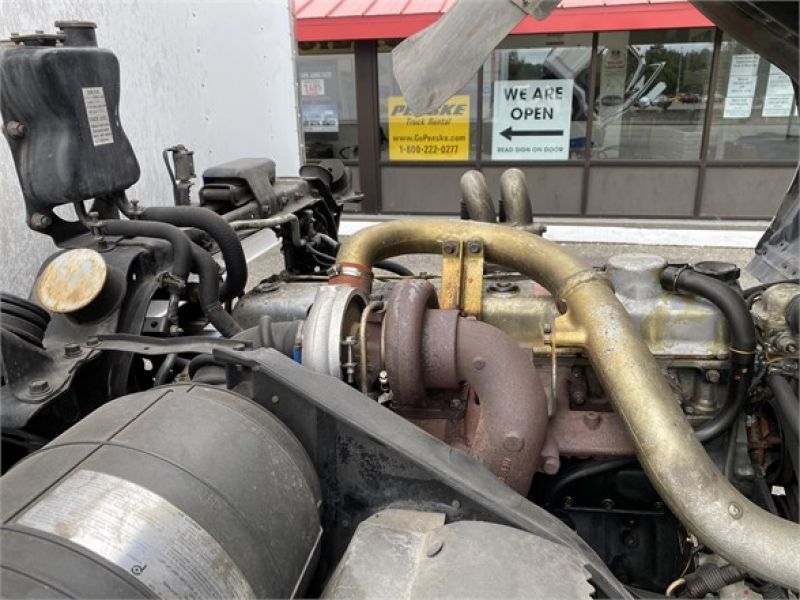 2002 MITSUBISHI FUSO FM617 6099253487