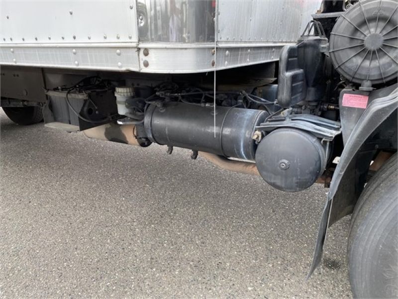 2002 MITSUBISHI FUSO FM617 6099253835