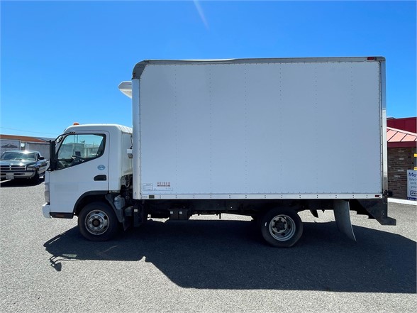 2008 MITSUBISHI FUSO FE85D 7278431979